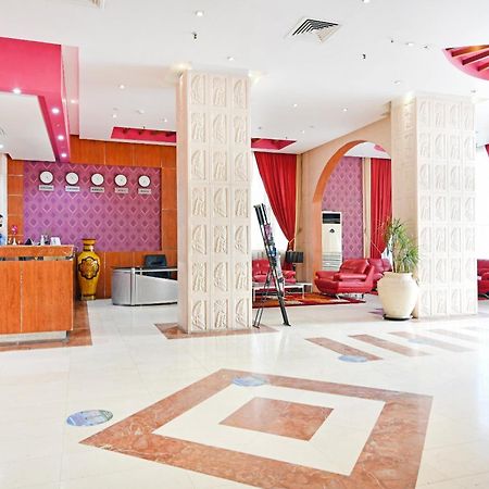 Oyo 118 Revira Hotel Manama Exterior photo