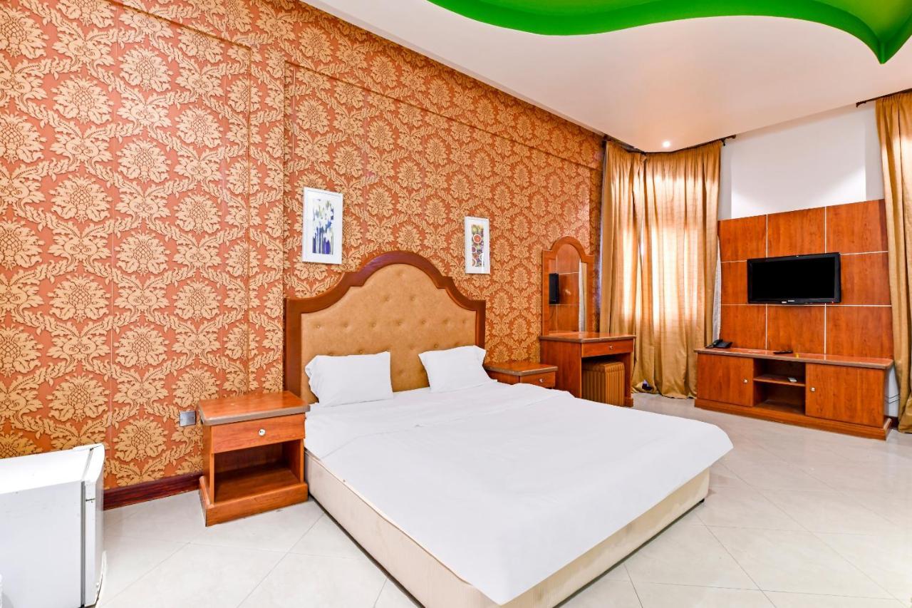 Oyo 118 Revira Hotel Manama Exterior photo