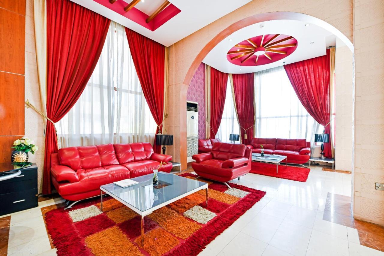 Oyo 118 Revira Hotel Manama Exterior photo